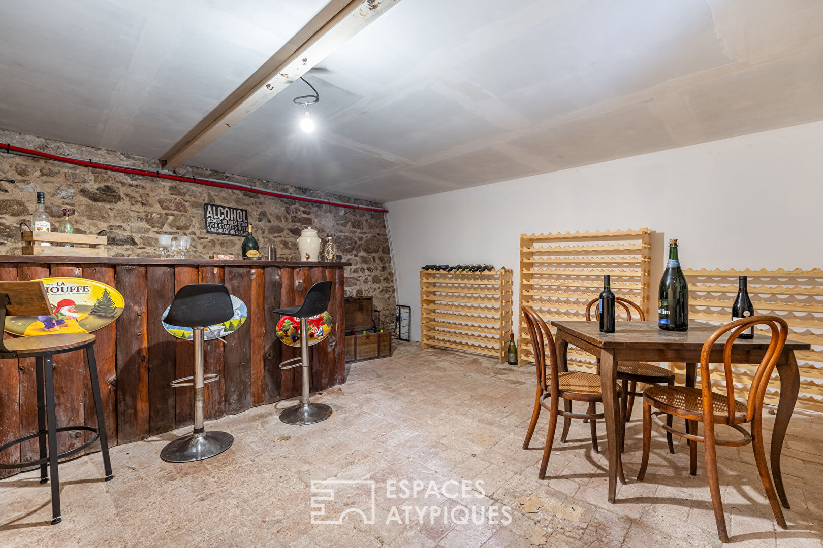 Charmante maison de village avec terrasse et jardin bucolique