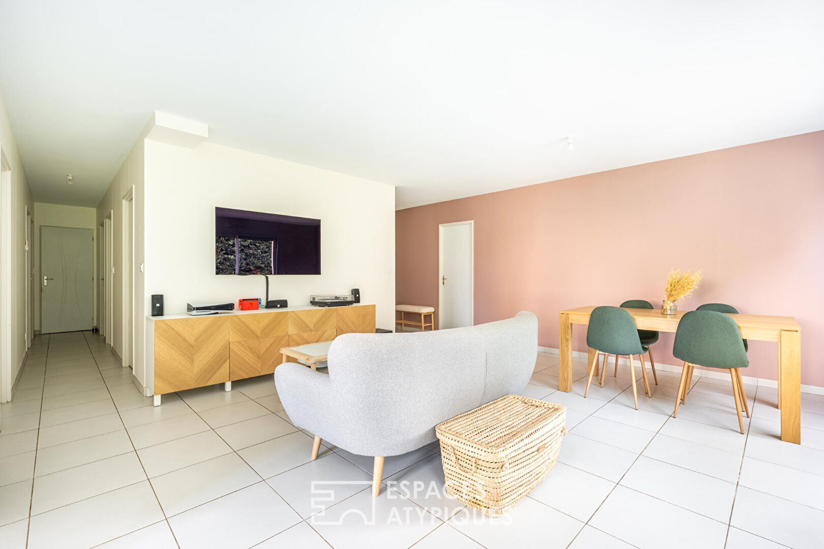 Maison récente de plain-pied à Ars-sur-Formans