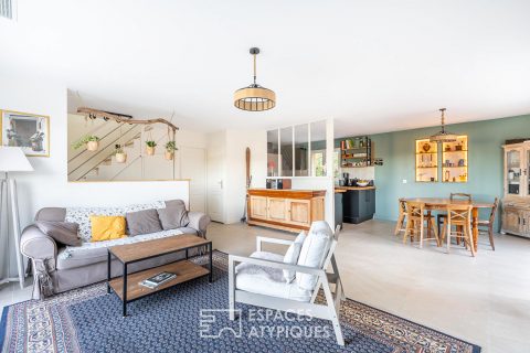 Maison Familiale rénovée sur les hauteurs de Neuville sur Saône