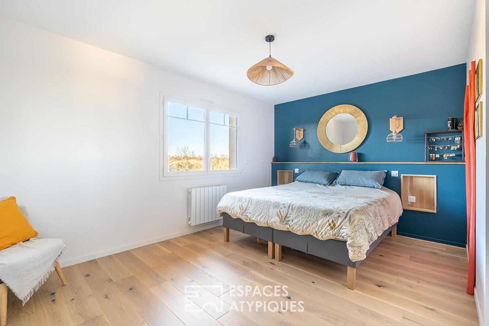 Maison Familiale rénovée sur les hauteurs de Neuville sur Saône