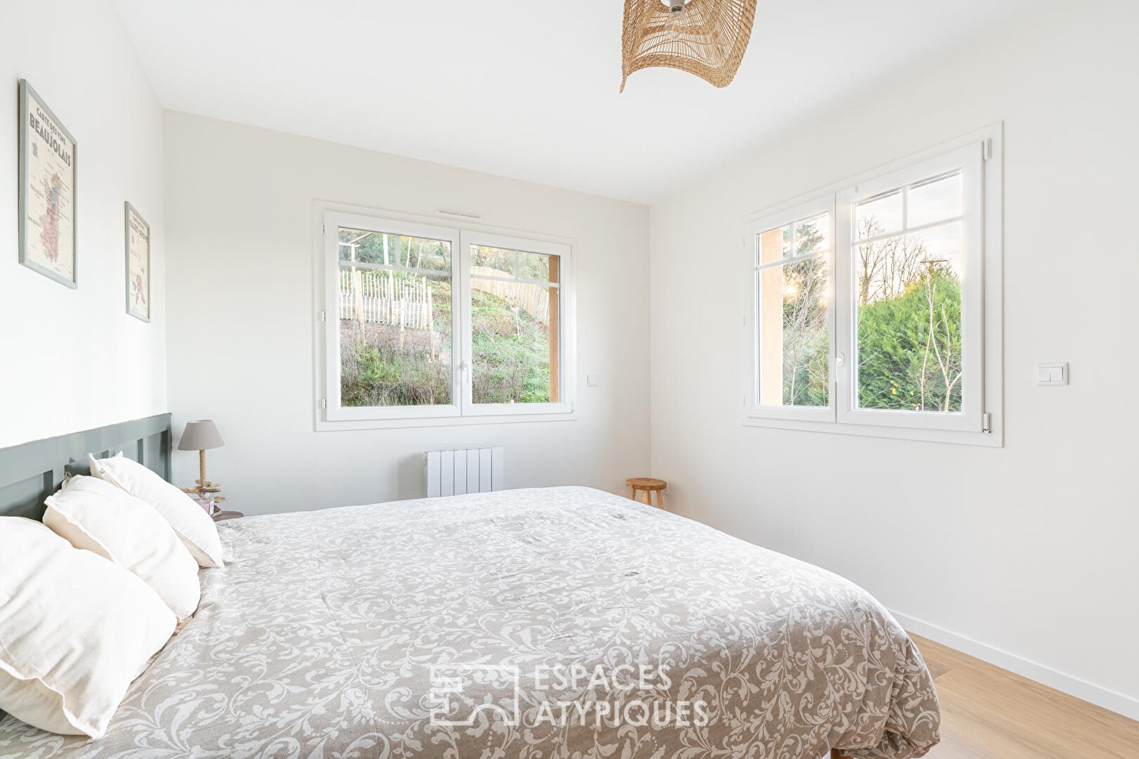 Maison Familiale rénovée sur les hauteurs de Neuville sur Saône