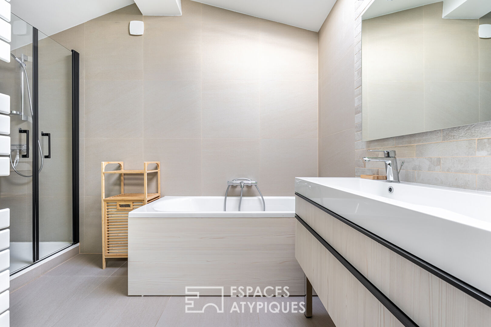 Maison de village prête à vivre au coeur de Chasselay