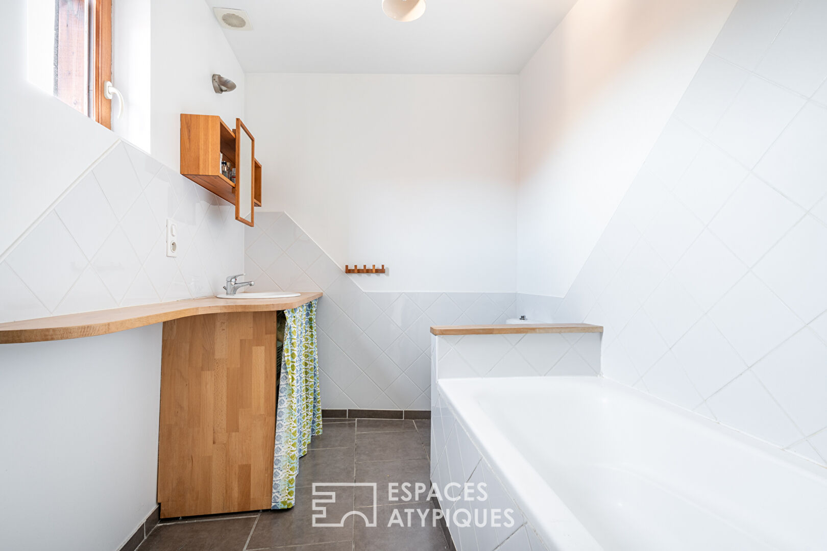 Maison de village confidentielle au pied du mont Brouilly