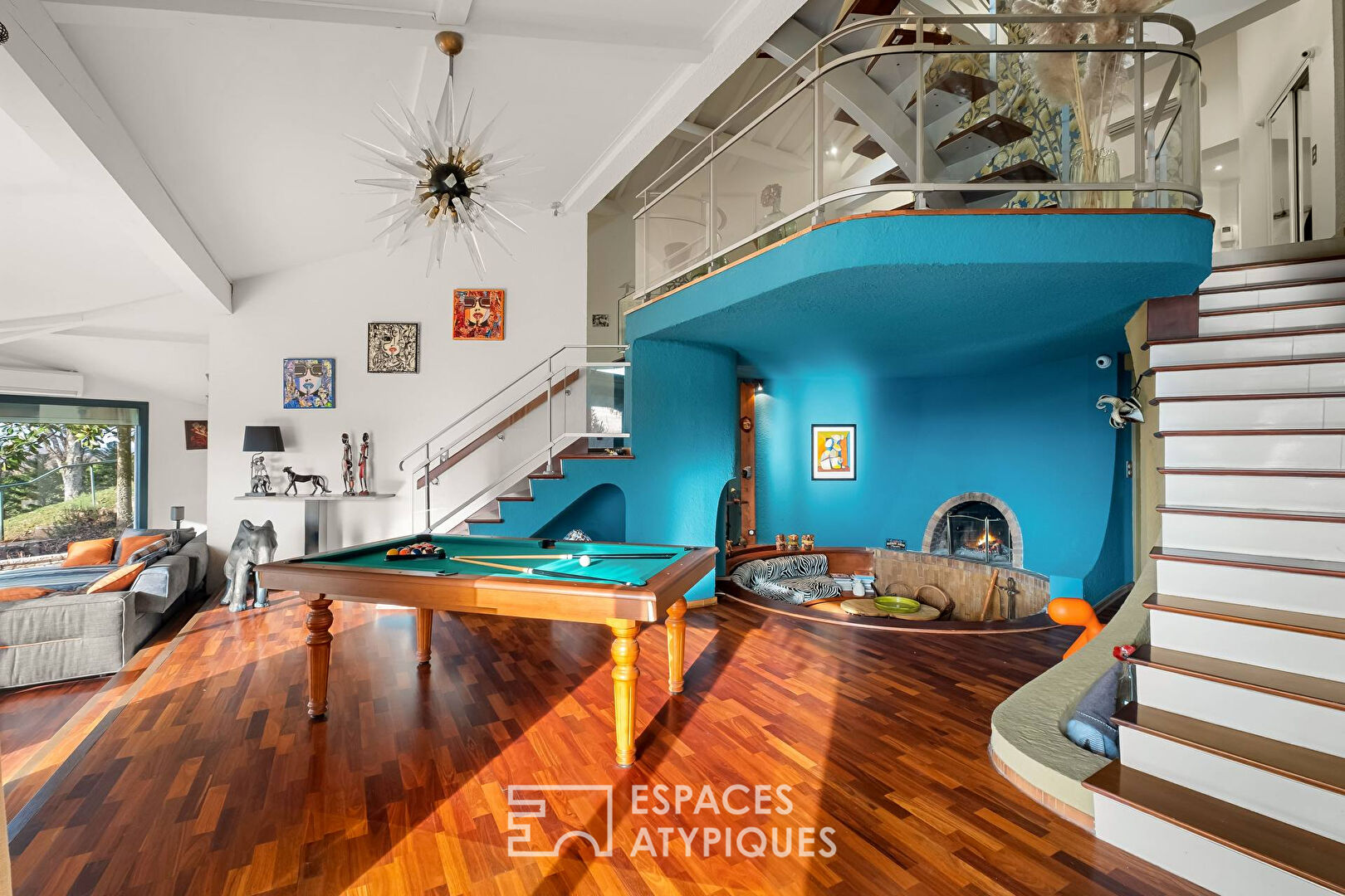 Villa d&rsquo;architecte avec vue panoramique sur la Saône, le Beaujolais et les Monts du Lyonnais