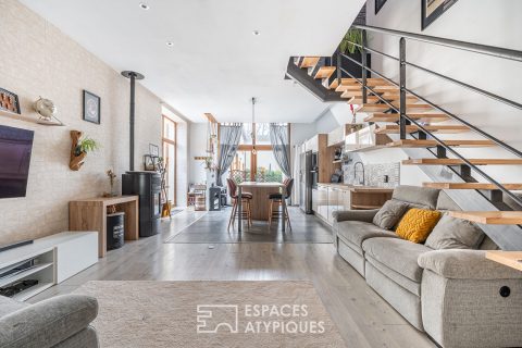 Appartement triplex de caractère au sein d’une copropriété historique