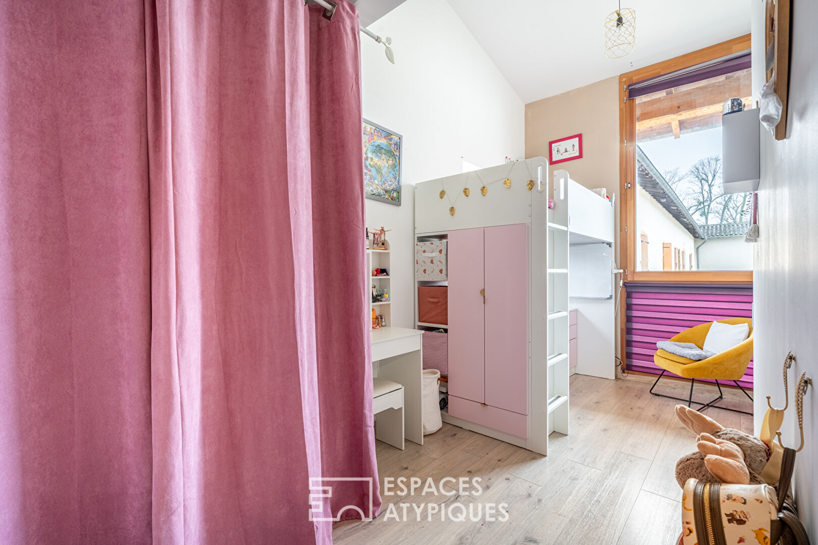 Appartement triplex de caractère au sein d&rsquo;une copropriété historique