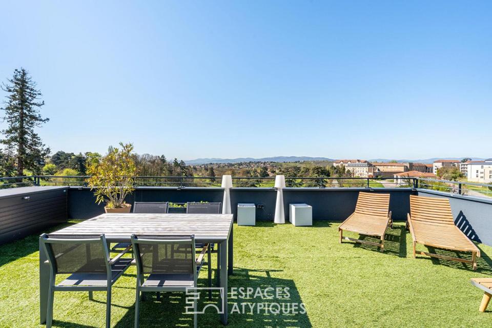 Dernier étage avec terrasse plein sud et garage