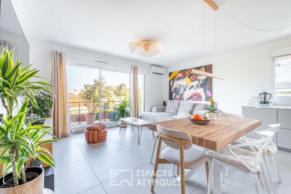 Dernier étage avec terrasse et garage