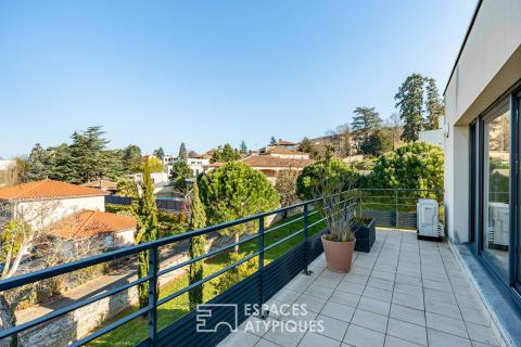 Dernier étage avec terrasse et garage