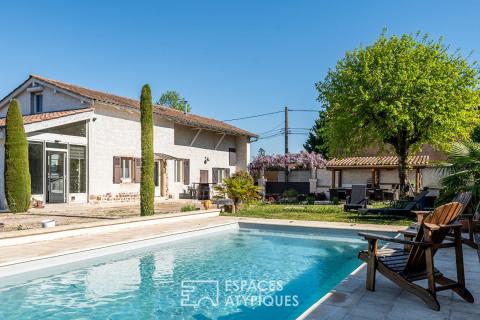 Ferme de caractère avec piscine et jardin paysagé au calme à Dracé