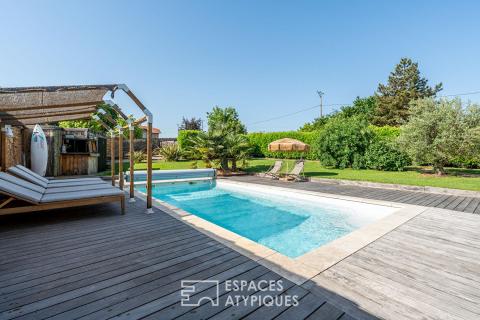 Maison de caractère en Pierres Dorées avec jardin et piscine