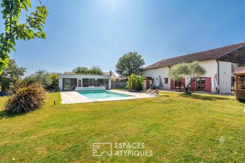 Maison ancienne rénovée avec piscine