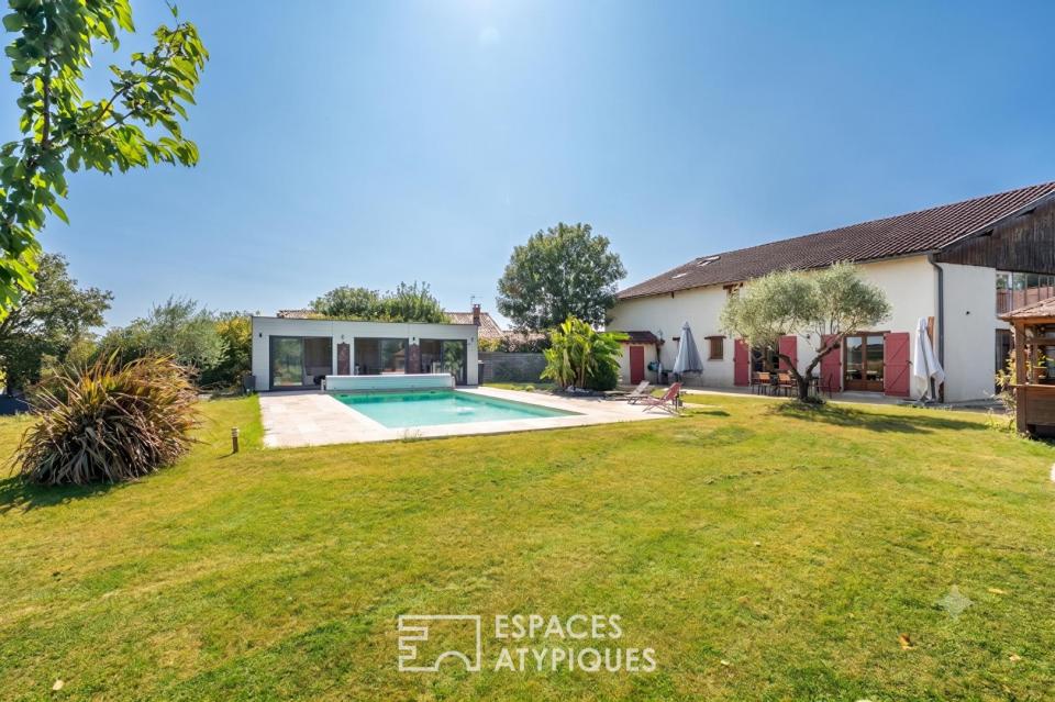 Maison ancienne rénovée avec piscine