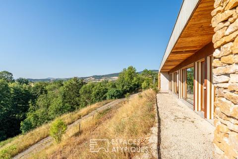 Maison bioclimatique avec sa vue dégagée