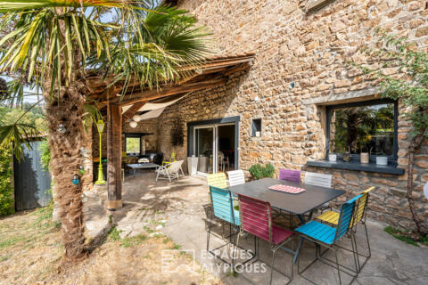 Charmante maison en pierre à Saint-Didier-sur-Beaujeu