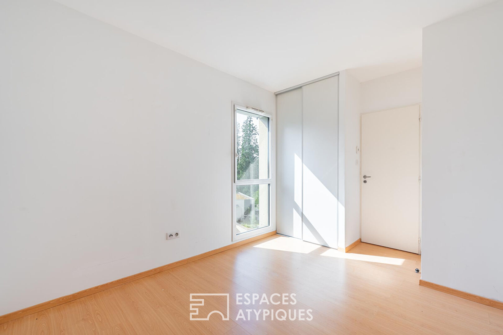 Dernier étage avec terrasse et garage