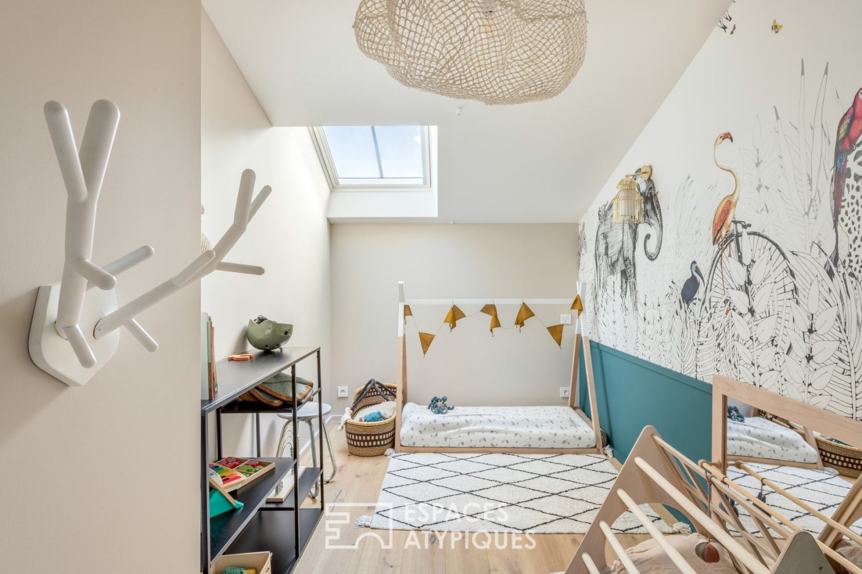 Duplex with terrace