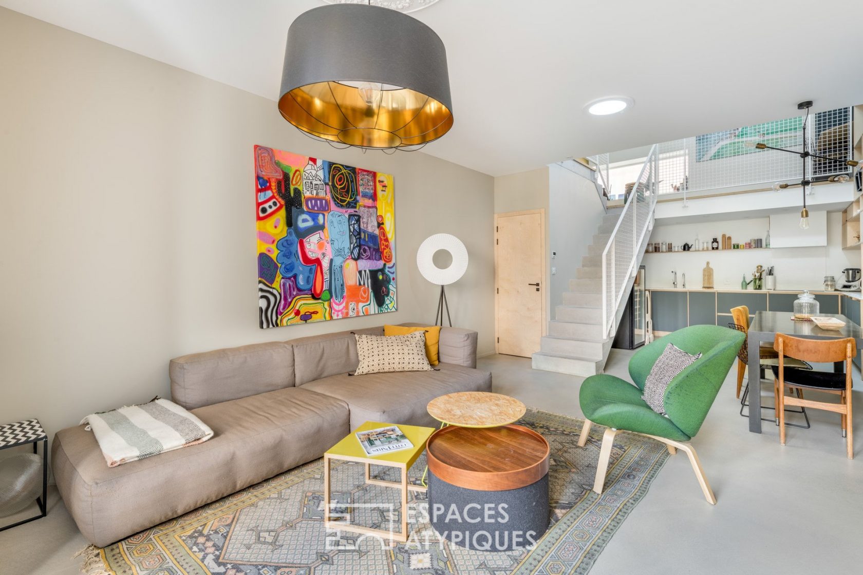 Duplex with terrace
