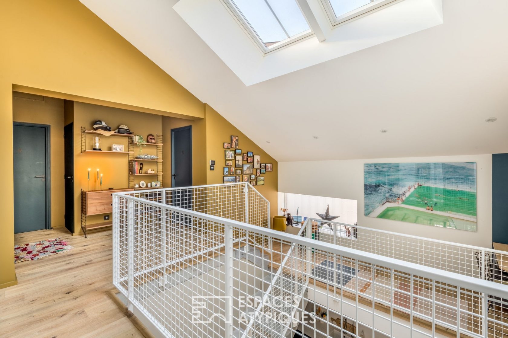 Duplex with terrace