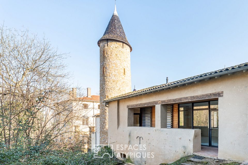 Appartement au sein des dépendances d'un château