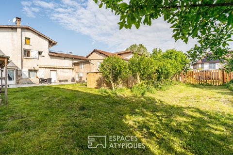 Maison de village avec jardin au coeur du beaujolais