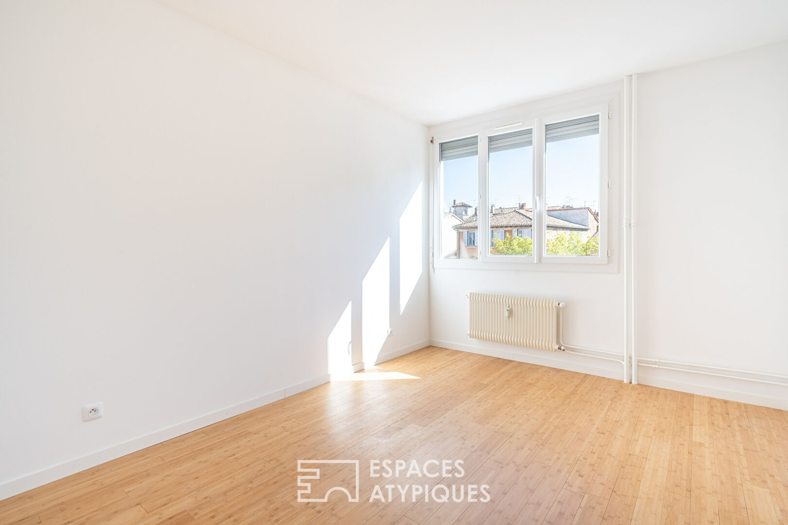 Appartement entièrement rénové au coeur de Villefranche