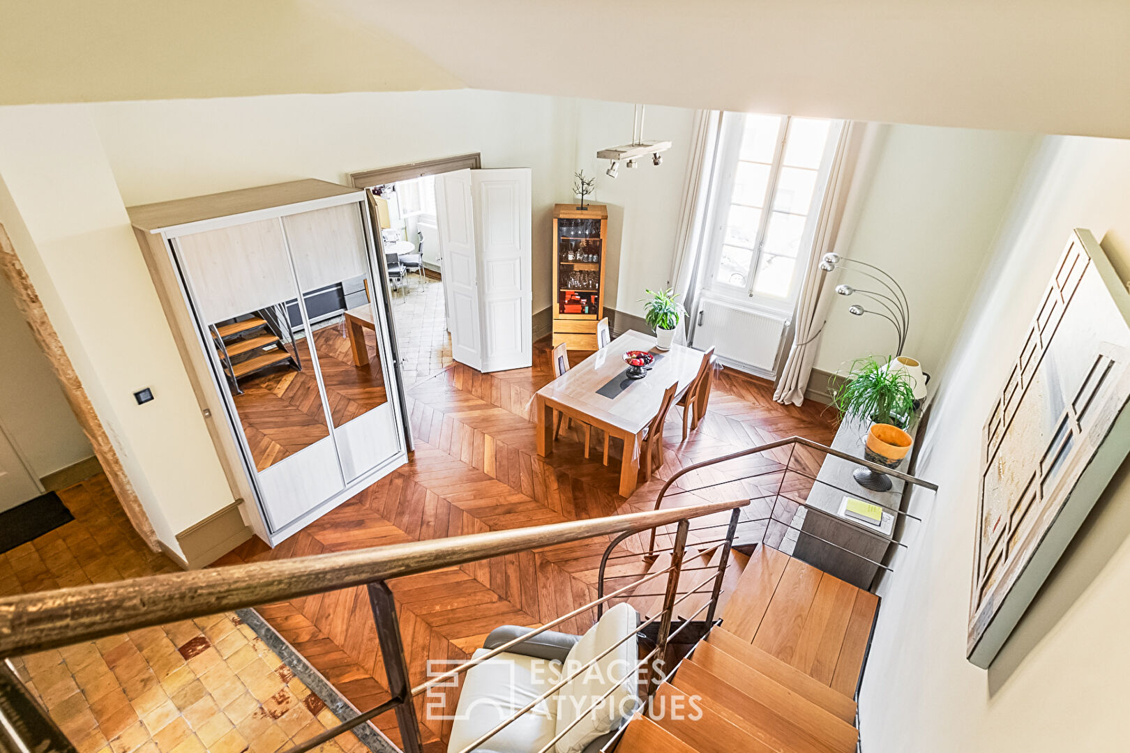 Appartement bourgeois en hyper centre d’un village des Pierres Dorées