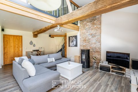 Duplex rénové dans un ancien haras