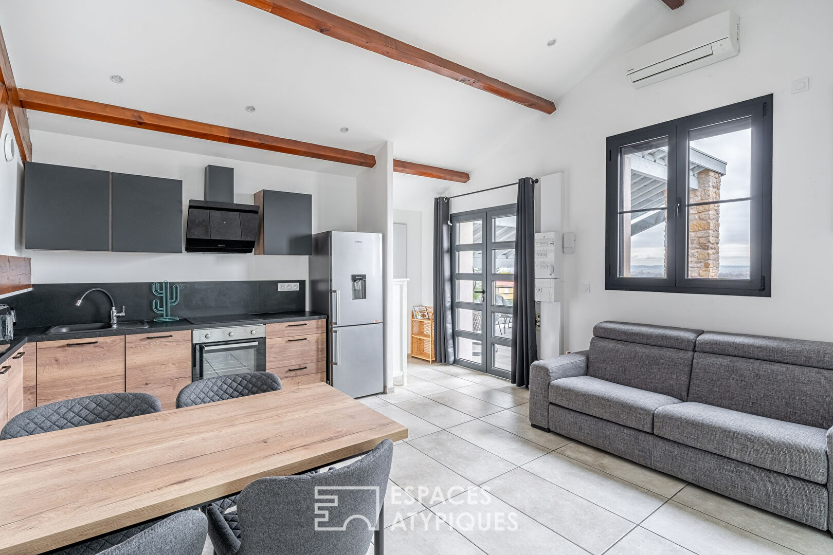 Industrial style apartment with its terrace