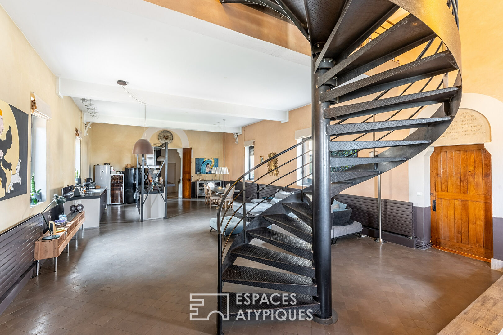 Apartment in an old deconsecrated chapel