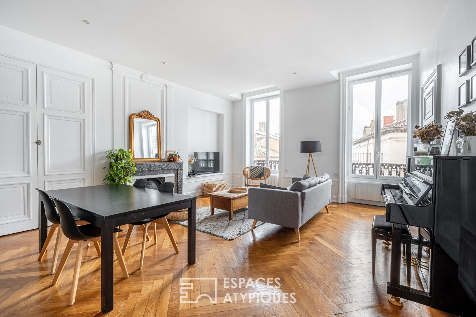 Bright and renovated apartment in the city center
