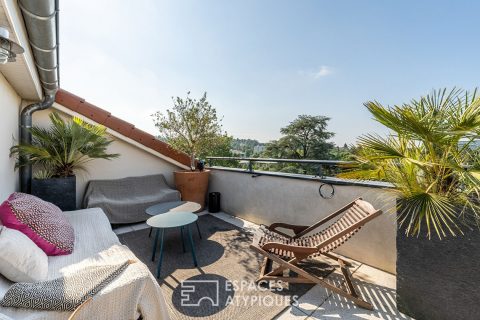 Top floor apartment and its 80m2 terraces