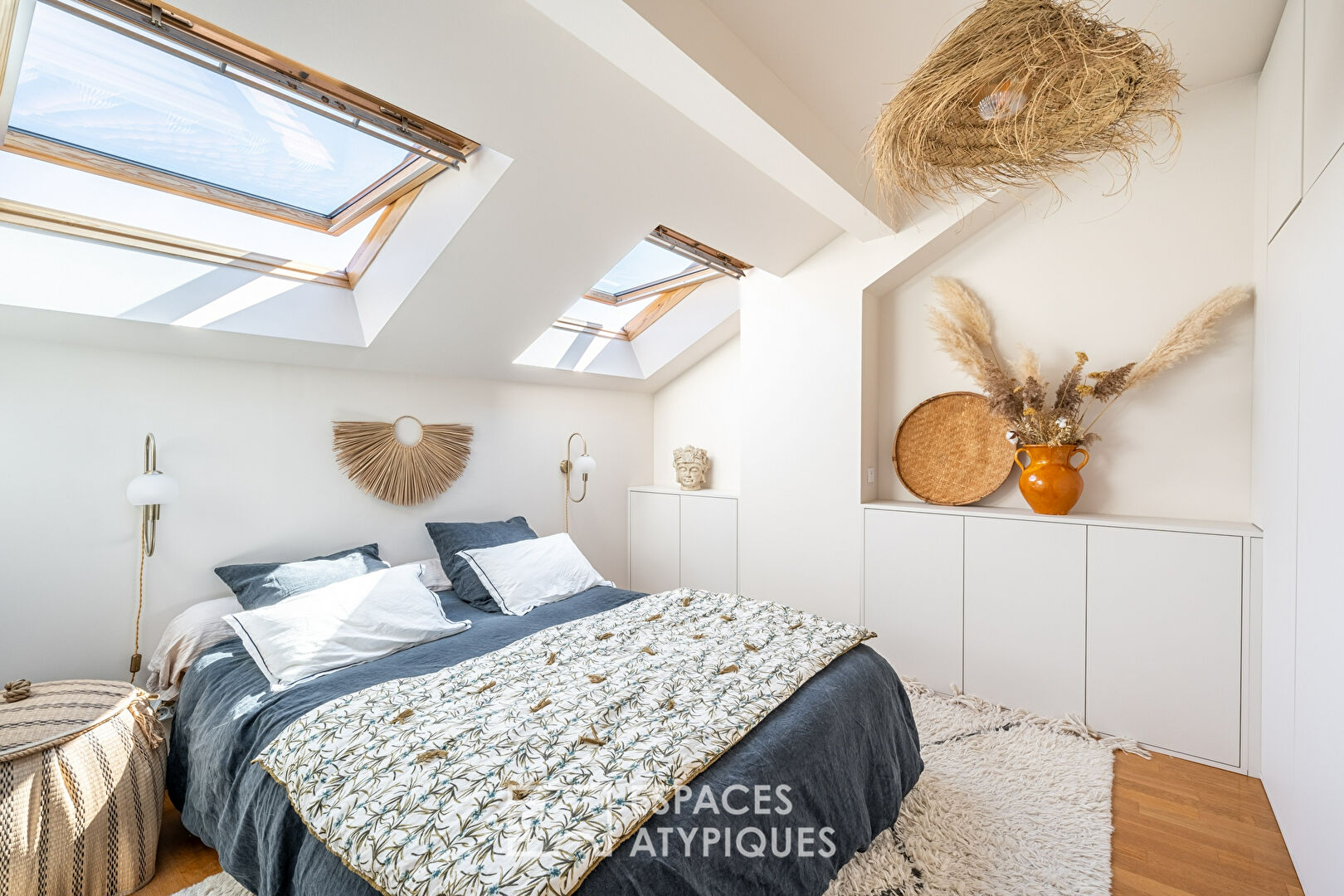 Top floor apartment and its 80m2 terraces