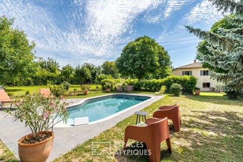 Remarquable maison de campagne avec son jardin bucolique