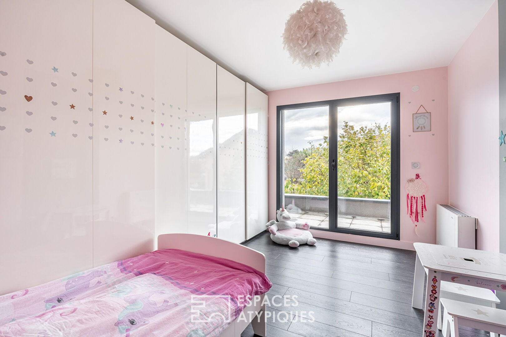 Maison contemporaine à Quincieux