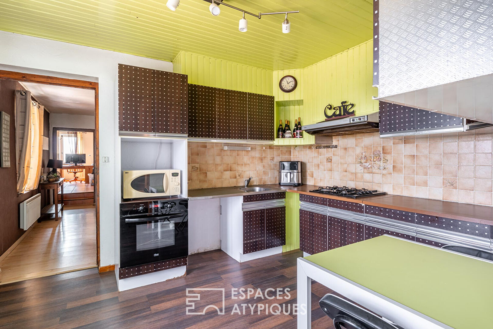 Maison de caractère : Espace, nature et authenticité sur Corcelle en Beaujolais