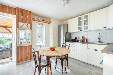 Rez-de-jardin avec terrasse