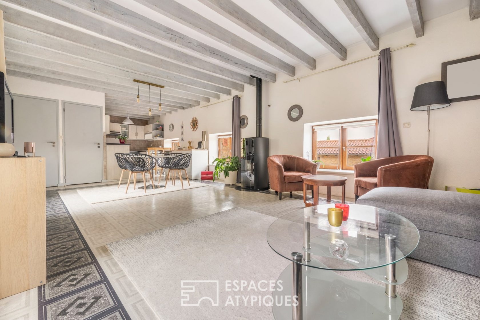 Apartment with pool and tennis