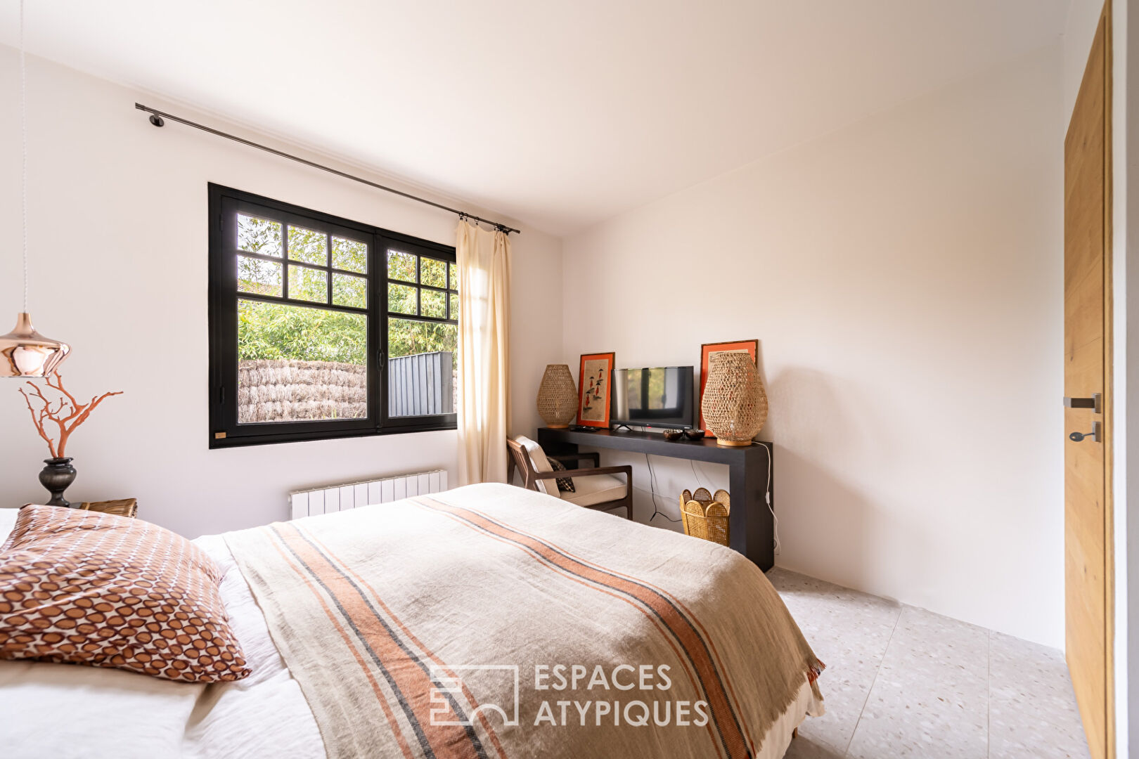 Villa style Gaume repensée par Architecte