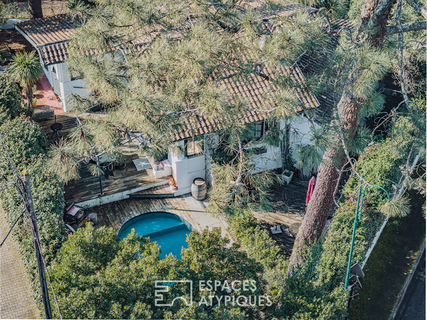 Authentic Basque Landes Villa in Abatilles