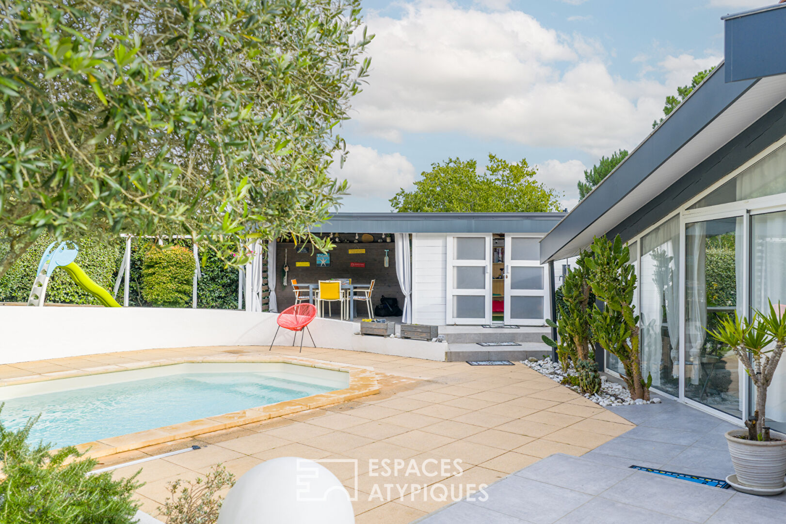Beautiful family home at the Portes de l’Océan