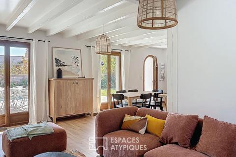 Maison rénovée avec studio indépendant, piscine et jardin paysager