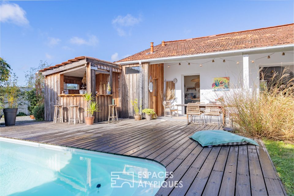 Ancienne longère revisitée avec piscine et jardin arboré