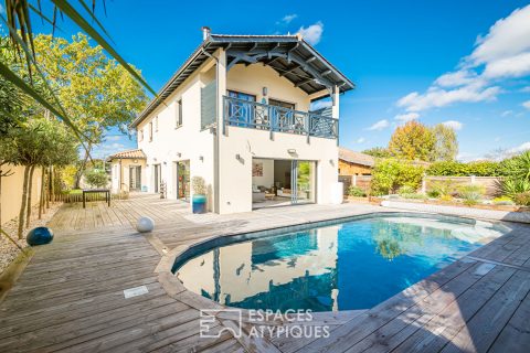 Élégante villa contemporaine en coeur de ville