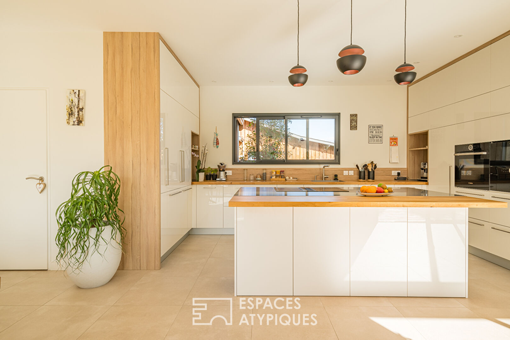 Élégante villa contemporaine en coeur de ville