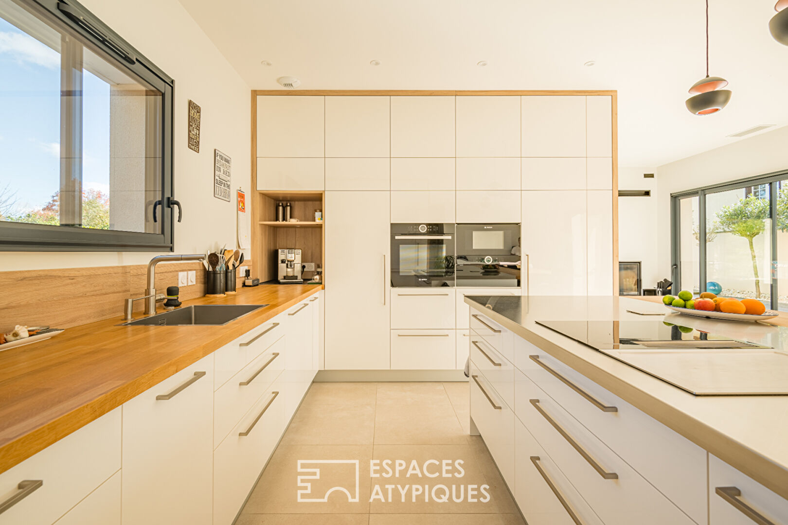 Élégante villa contemporaine en coeur de ville