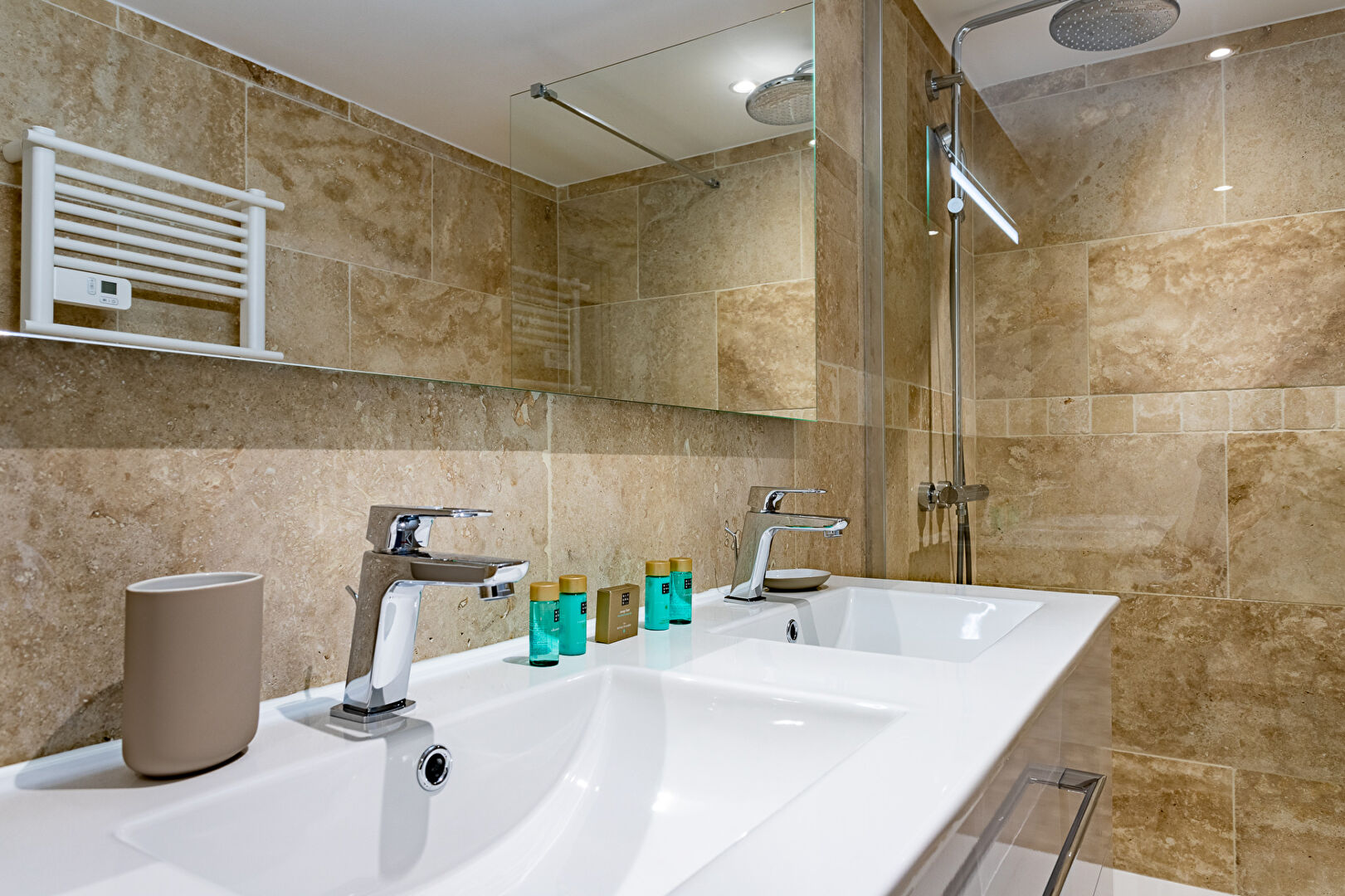 Appartement d&rsquo;exception avec sa terrasse face au Bassin