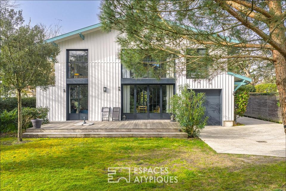 Villa néo-basque et extension ferret-capienne en Ville d'Hiver