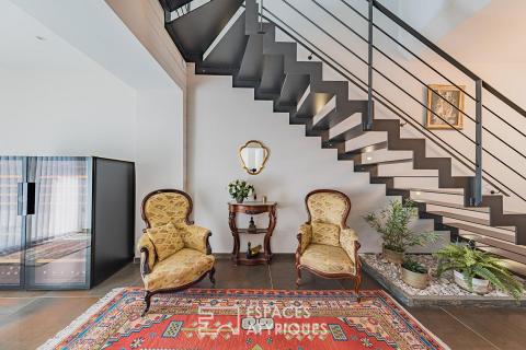 Maison contemporaine avec garage et ascenseur en hyper-centre