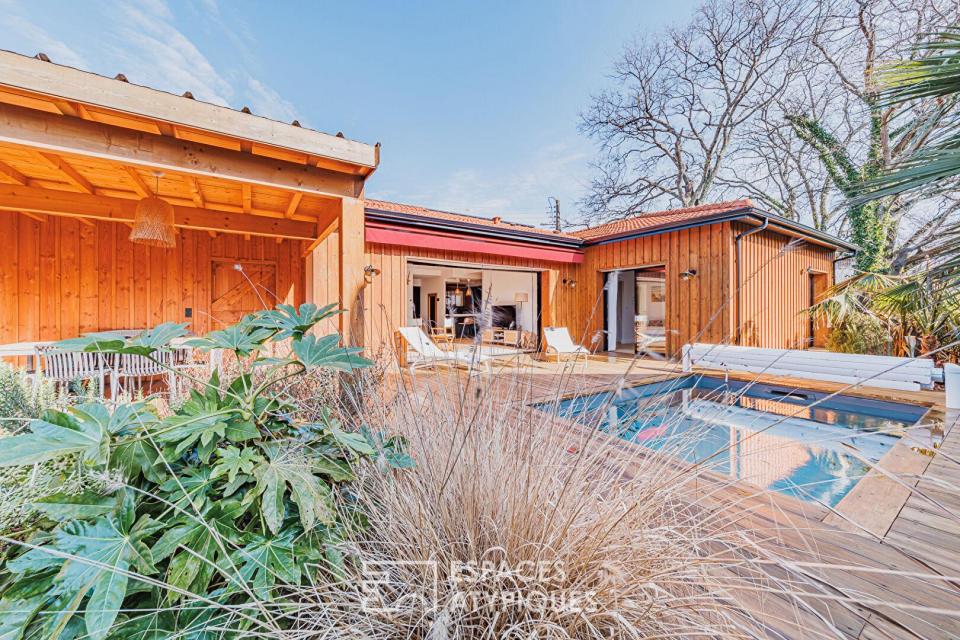 La charmante Oasis avec piscine au centre de La Teste-de-Buch